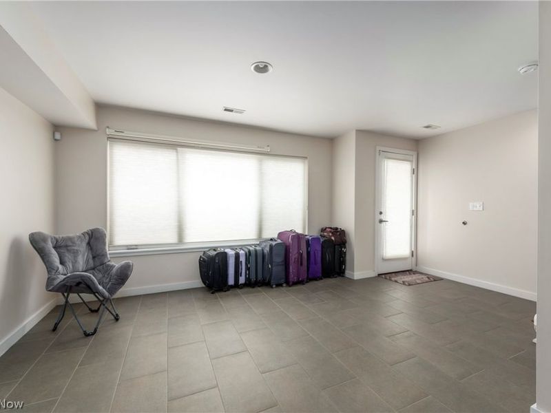 1569 E 118th Street, Cleveland, OH 44106 Photo 7