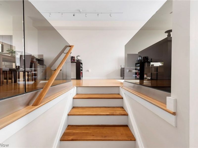 1569 E 118th Street, Cleveland, OH 44106 Photo 9