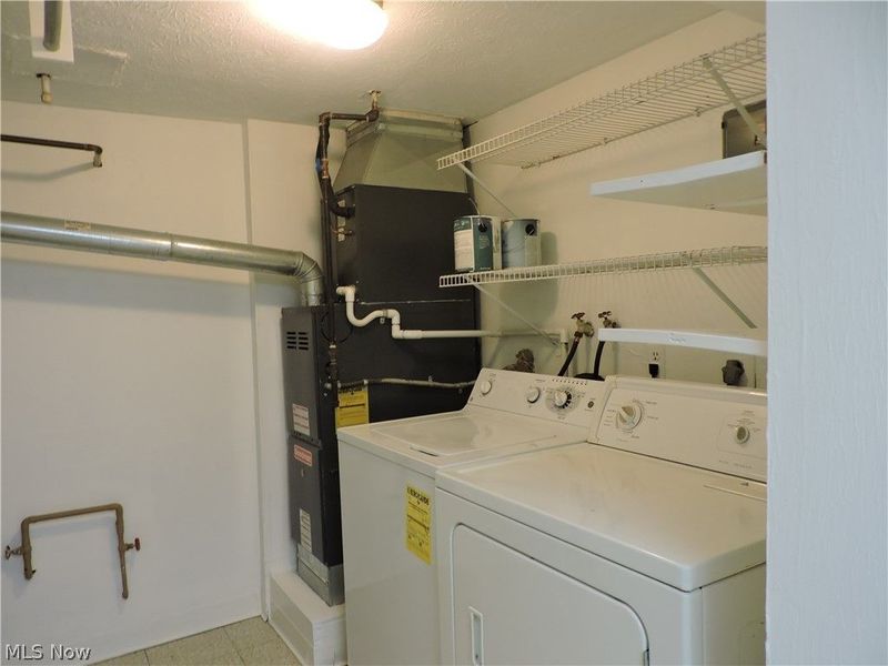 26740 Lake of the Falls Boulevard, Olmsted Falls, OH 44138 Photo 11