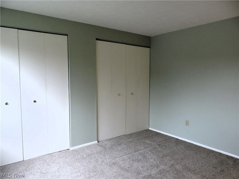 26740 Lake of the Falls Boulevard, Olmsted Falls, OH 44138 Photo 8