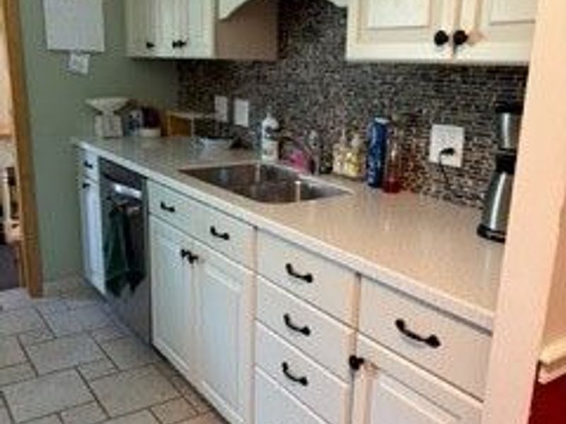 3866 Eleanor Drive, North Olmsted, OH 44070 Photo 11