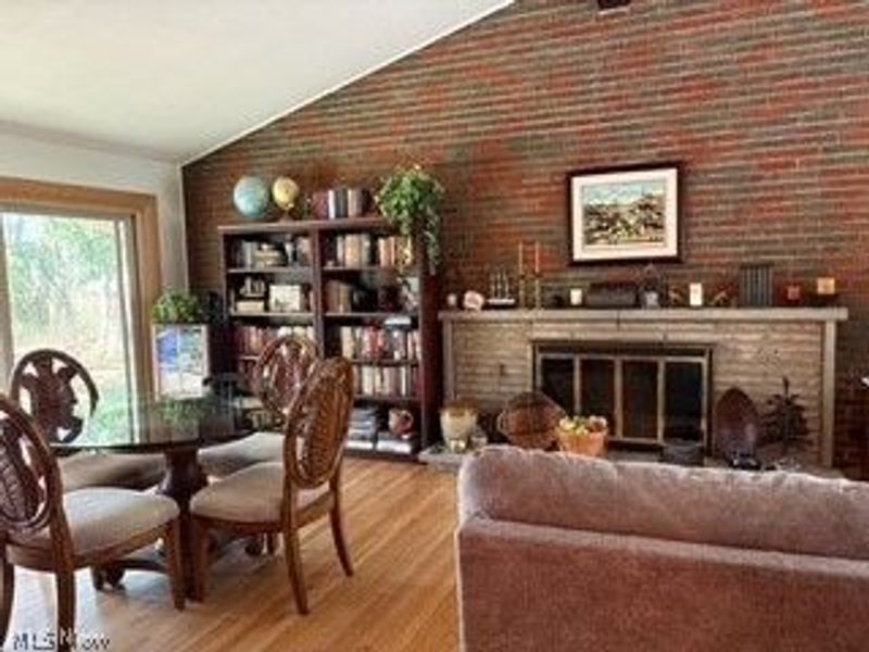 3866 Eleanor Drive, North Olmsted, OH 44070 Photo 5