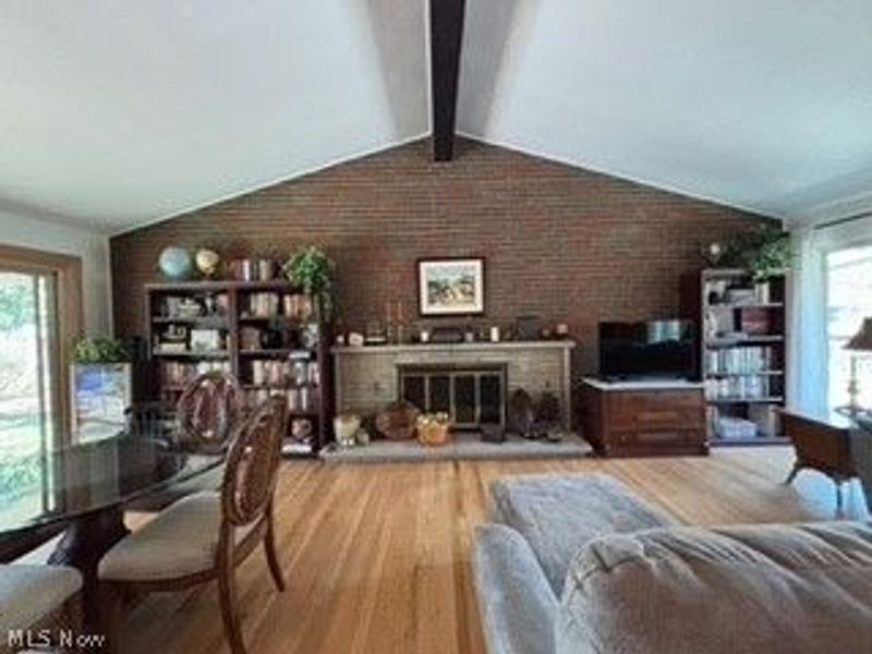 3866 Eleanor Drive, North Olmsted, OH 44070 Photo 8