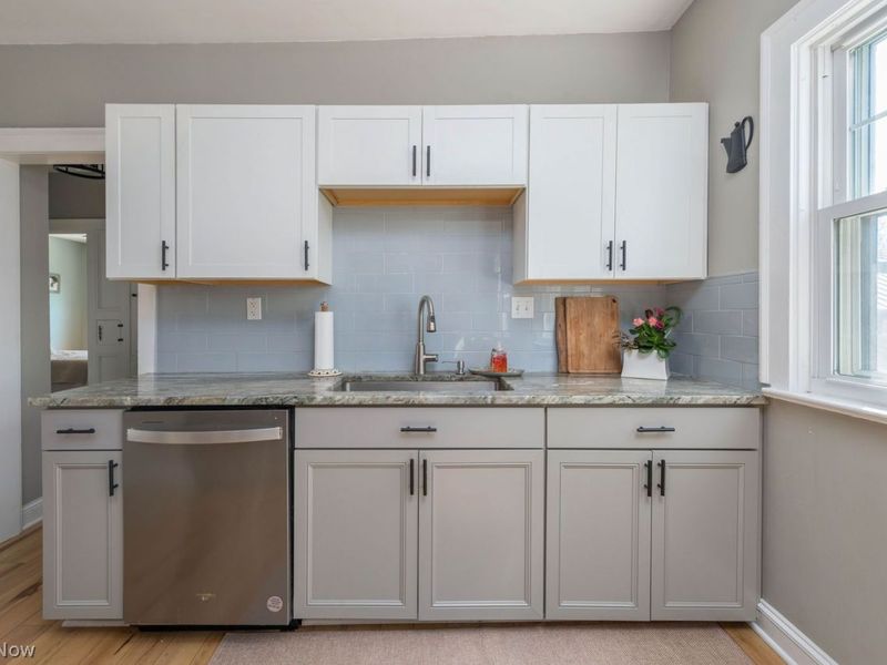 4129 W 160th Street, Cleveland, OH 44135 Photo 18