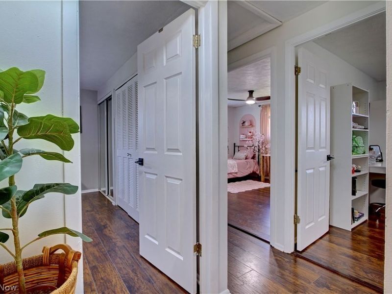 26678 Waterbury Circle, North Olmsted, OH 44070 Photo 17