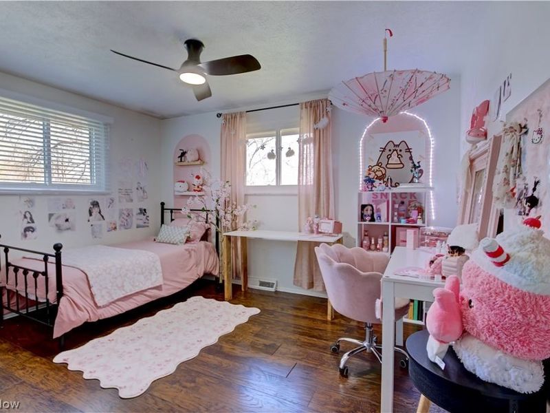 26678 Waterbury Circle, North Olmsted, OH 44070 Photo 18