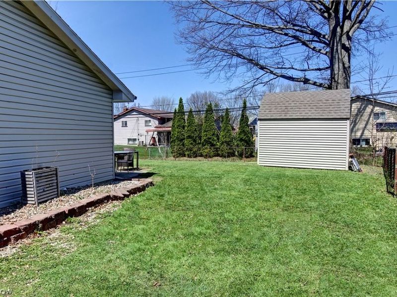 26678 Waterbury Circle, North Olmsted, OH 44070 Photo 34