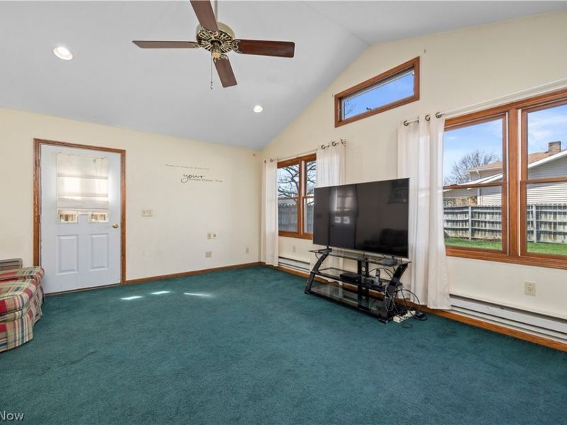 142 Brookvalley Drive , Elyria, OH 44035 Photo 22