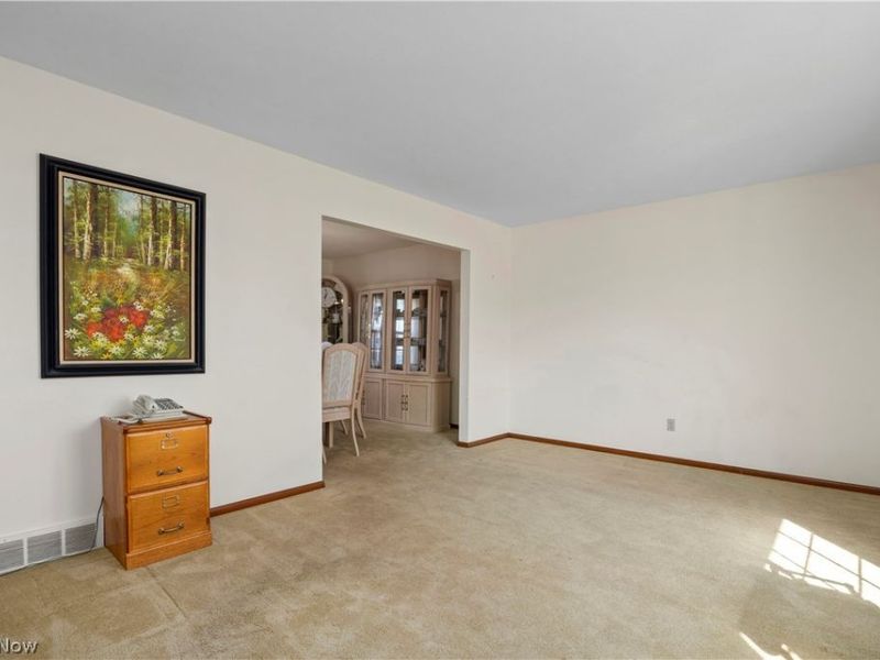 142 Brookvalley Drive , Elyria, OH 44035 Photo 3