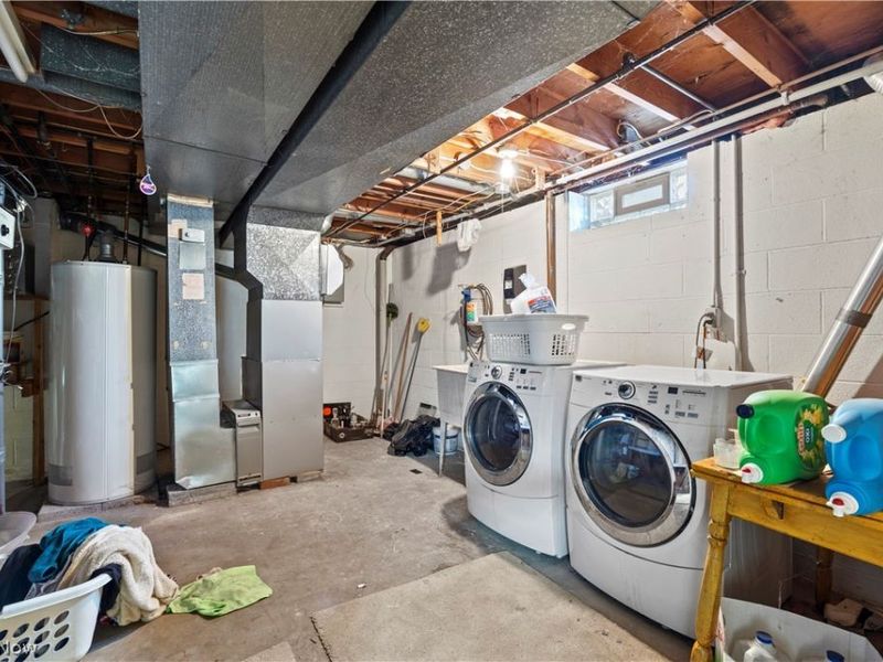 142 Brookvalley Drive , Elyria, OH 44035 Photo 38