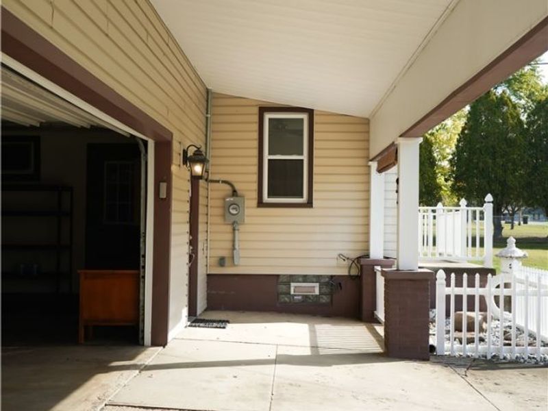 2559 Wilson Sharpsville Road, Cortland, OH 44410 Photo 10