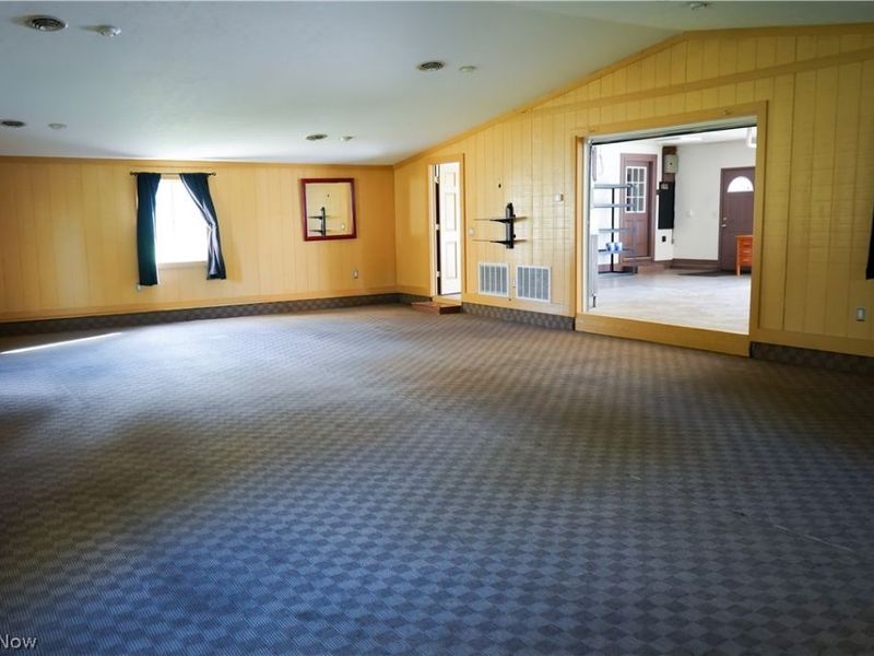 2559 Wilson Sharpsville Road, Cortland, OH 44410 Photo 13