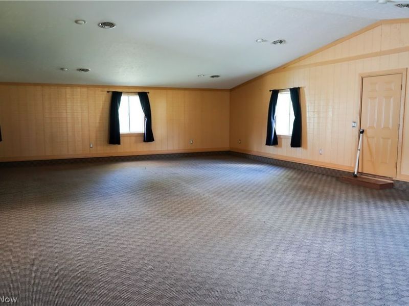 2559 Wilson Sharpsville Road, Cortland, OH 44410 Photo 14