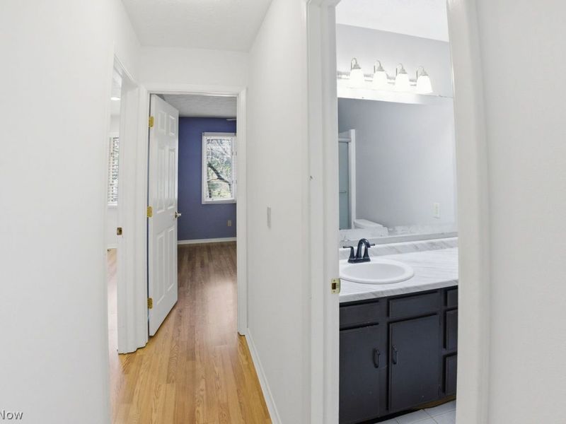 8163 Stoney Brook Drive, Chagrin Falls, OH 44023 Photo 13