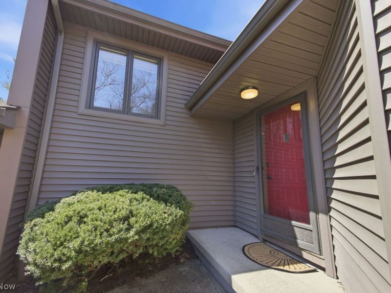 8163 Stoney Brook Drive, Chagrin Falls, OH 44023 Photo 22