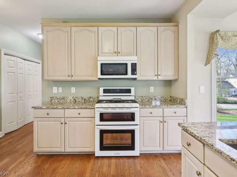 286 Sand Run Road , Akron, OH 44313 Photo 22