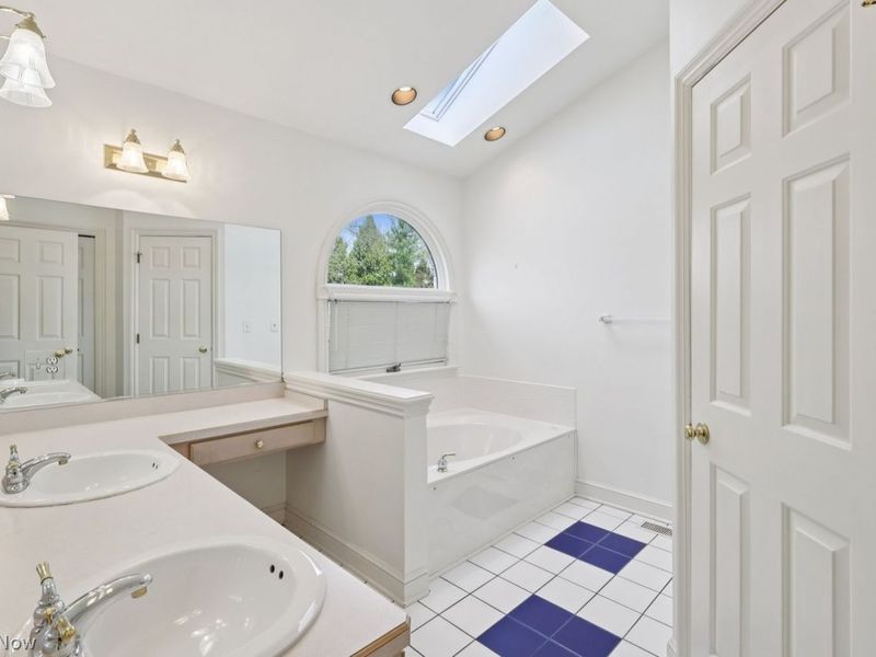 286 Sand Run Road , Akron, OH 44313 Photo 43