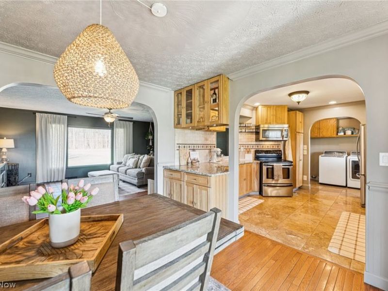 10636 Clapsaddle Avenue NE, Alliance, OH 44601 Photo 3