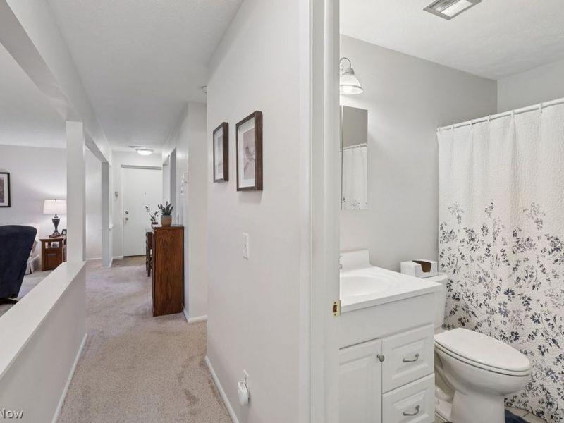 33803 Electric Boulevard, Unit G10, Avon Lake, OH 44012 Photo 18