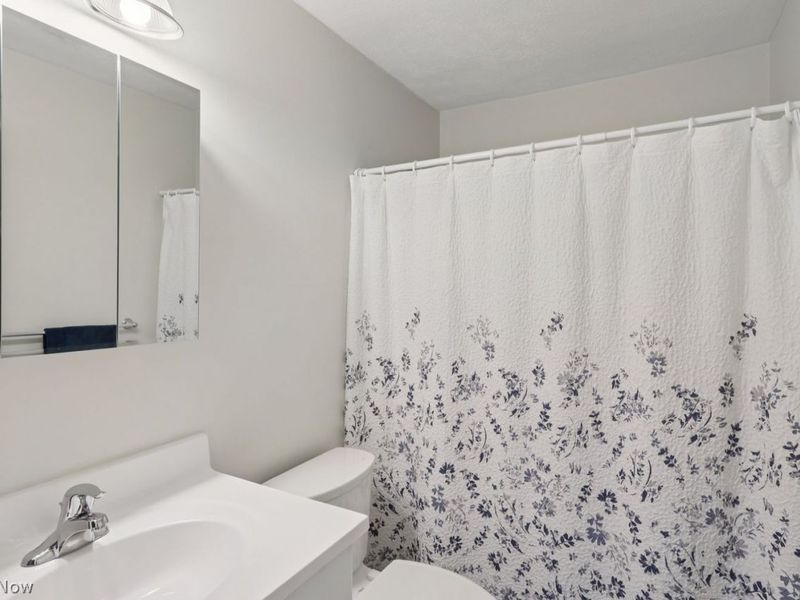 33803 Electric Boulevard, Unit G10, Avon Lake, OH 44012 Photo 22