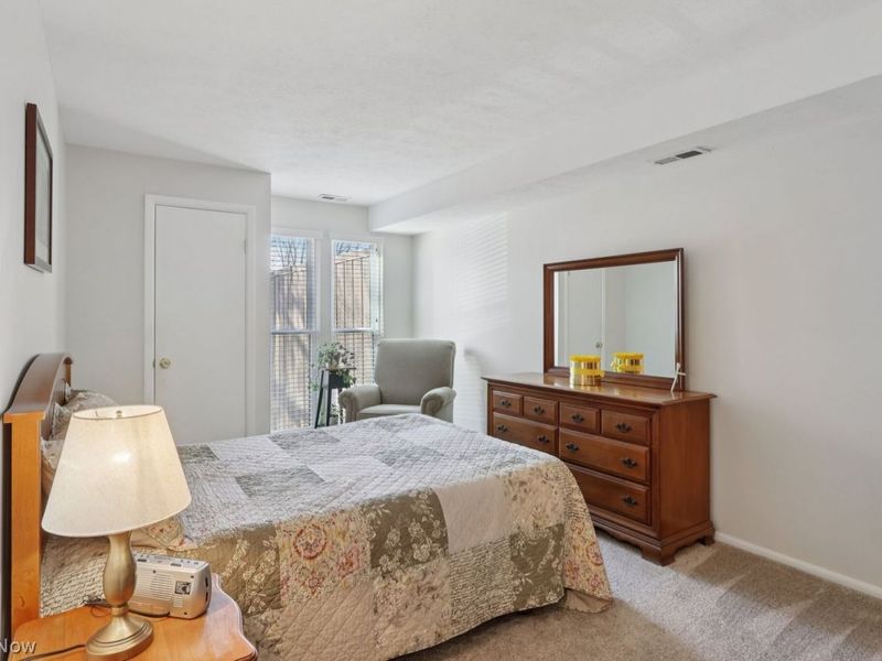 33803 Electric Boulevard, Unit G10, Avon Lake, OH 44012 Photo 23