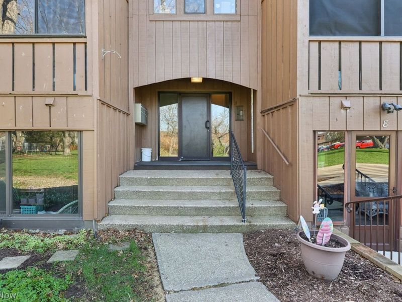 33803 Electric Boulevard, Unit G10, Avon Lake, OH 44012 Photo 3