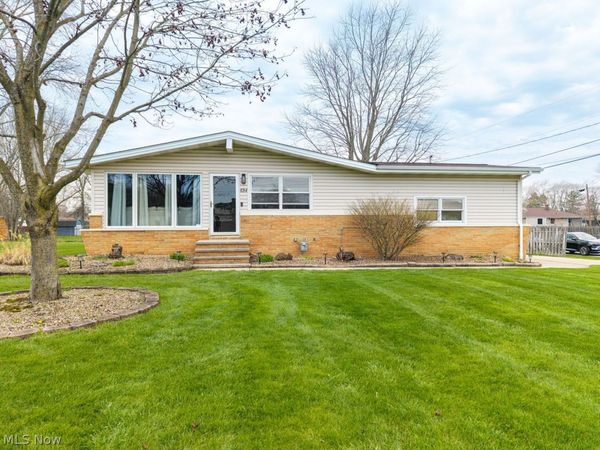 654 Hudak Drive , Brunswick, OH 44212