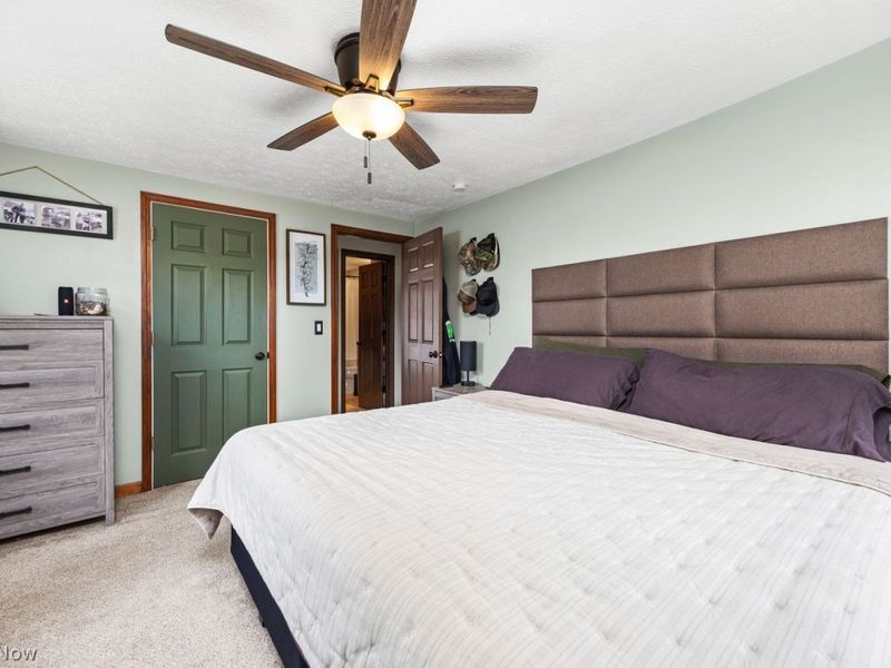 654 Hudak Drive , Brunswick, OH 44212 Photo 14