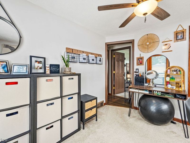 654 Hudak Drive , Brunswick, OH 44212 Photo 18