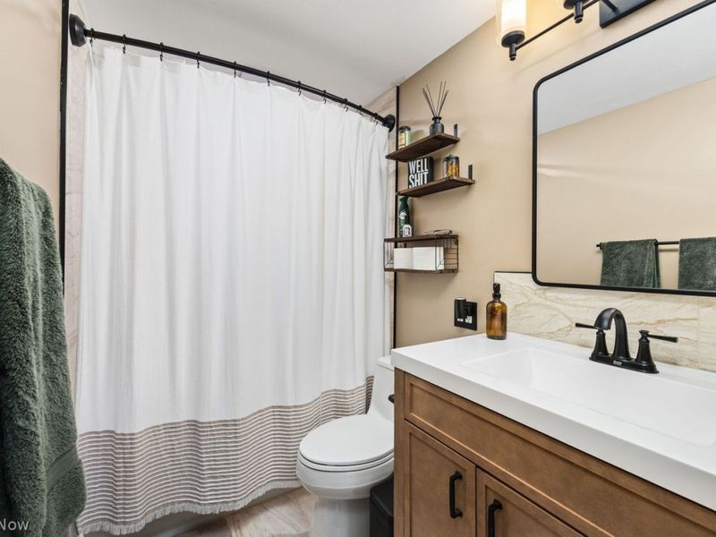 654 Hudak Drive , Brunswick, OH 44212 Photo 20