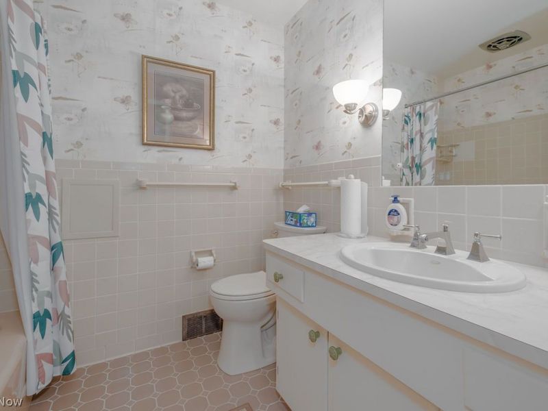 631 35th Street NW, Canton, OH 44709 Photo 26