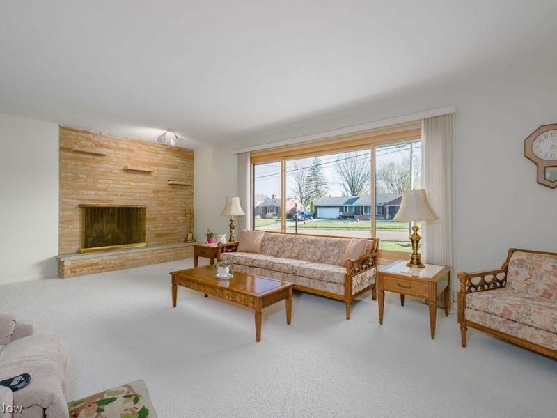 631 35th Street NW, Canton, OH 44709 Photo 6