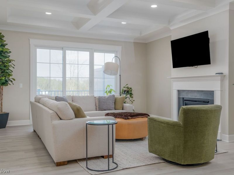 5885 Hawks Nest Circle NW, Canton, OH 44708 Photo 11