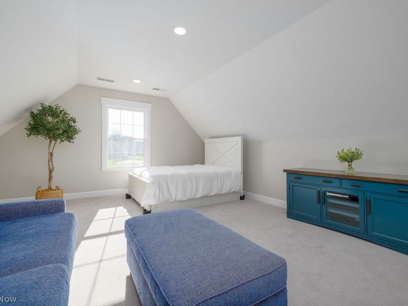 5885 Hawks Nest Circle NW, Canton, OH 44708 Photo 20