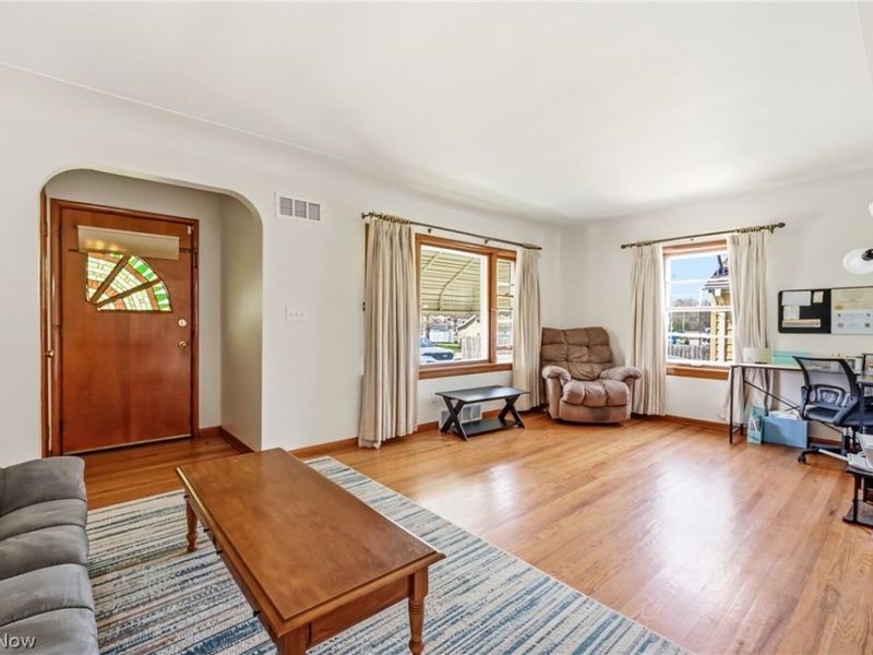 35 S Kimberly Avenue, Austintown, OH 44515 Photo 8