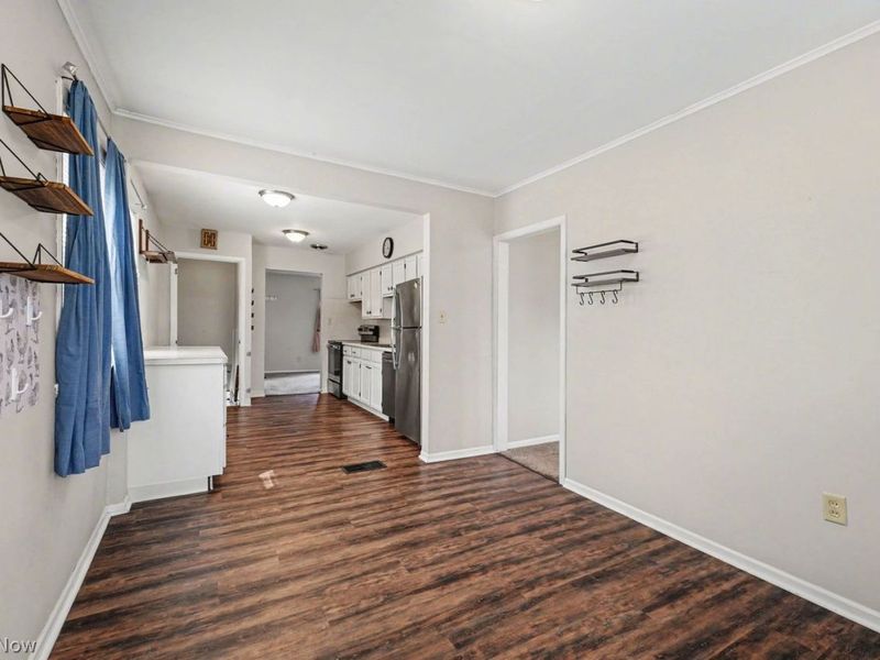 16011 Valleyview Avenue, Cleveland, OH 44135 Photo 8