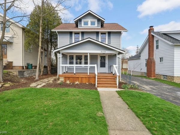 5115 Oakmont Drive, Lyndhurst, OH 44124