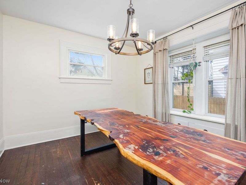 2552 Maplewood Street , Cuyahoga Falls, OH 44221 Photo 11