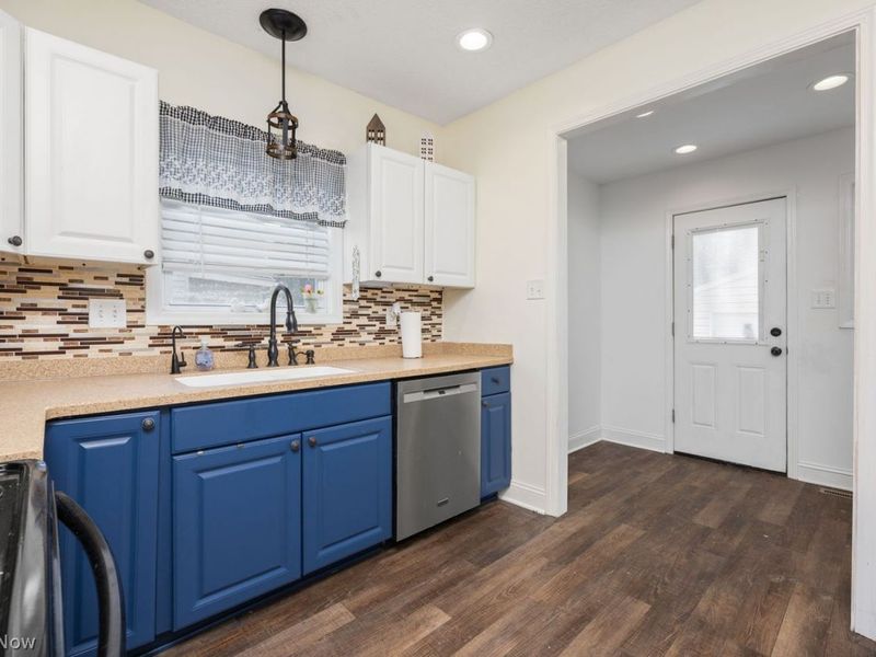 2552 Maplewood Street , Cuyahoga Falls, OH 44221 Photo 13