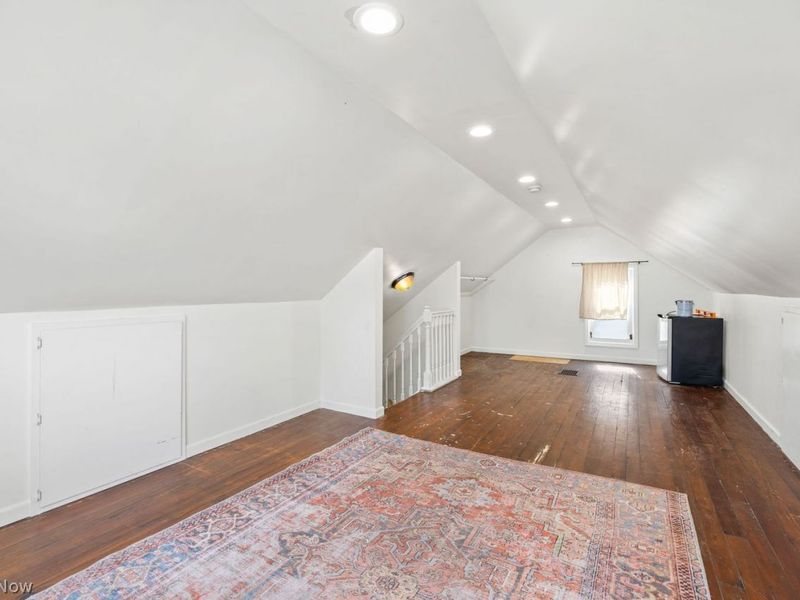 2552 Maplewood Street , Cuyahoga Falls, OH 44221 Photo 24