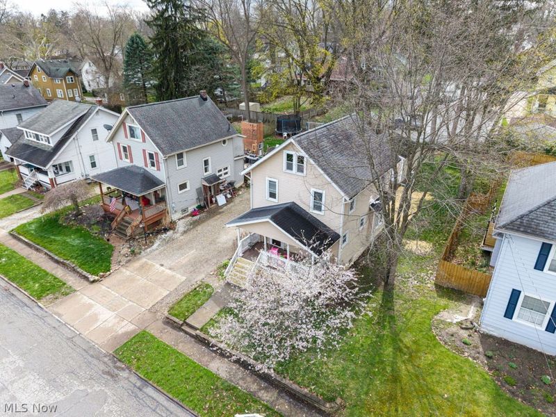 2552 Maplewood Street , Cuyahoga Falls, OH 44221 Photo 6