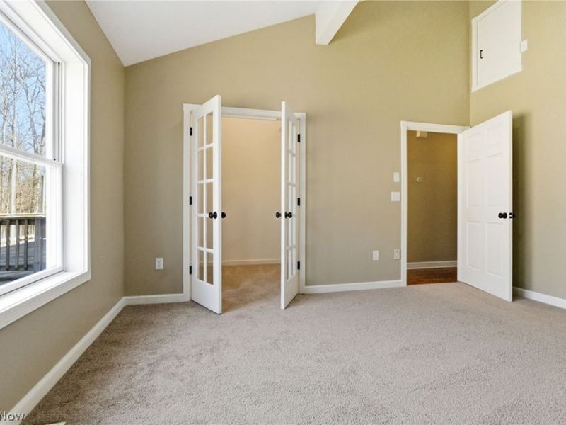 419 Mcneil Drive , Sagamore Hills, OH 44067 Photo 25