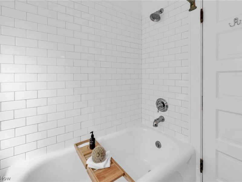 1200 Marlowe Avenue, Lakewood, OH 44107 Photo 28