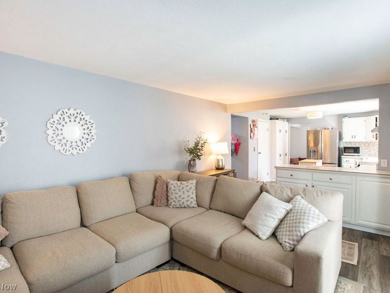 22295 Jonathan Drive , Strongsville, OH 44149 Photo 13