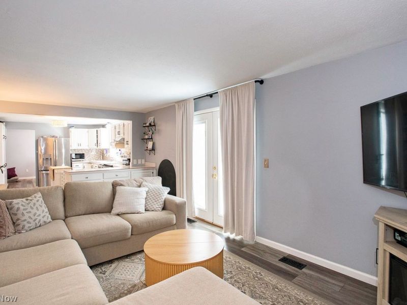 22295 Jonathan Drive , Strongsville, OH 44149 Photo 17