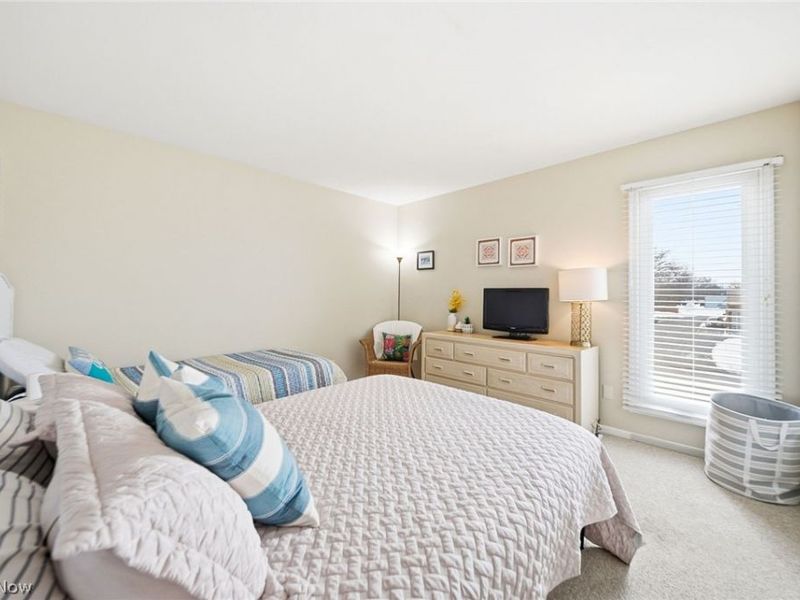 1630 Waters Edge Drive , Port Clinton, OH 43452 Photo 18