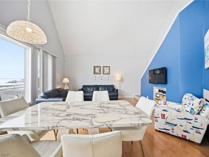 1630 Waters Edge Drive , Port Clinton, OH 43452 Photo 8