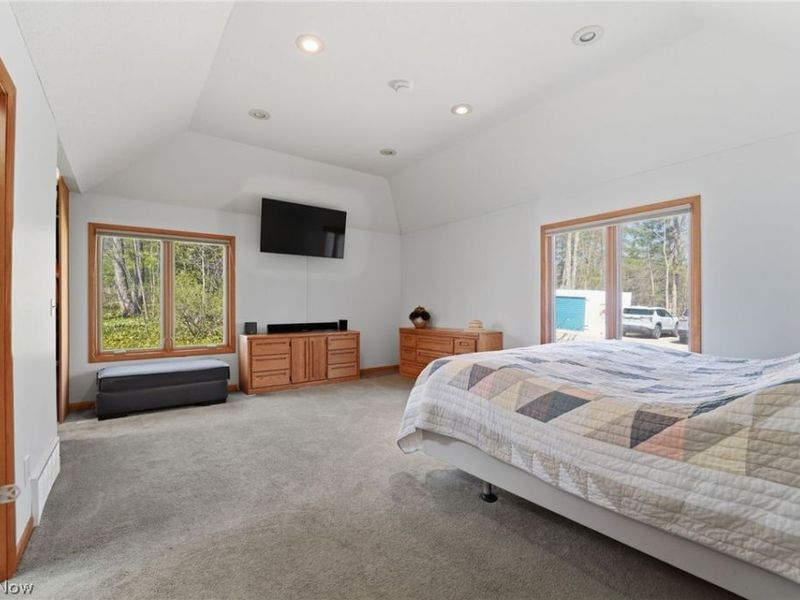 8965 Cedar Road, Chesterland, OH 44026 Photo 22