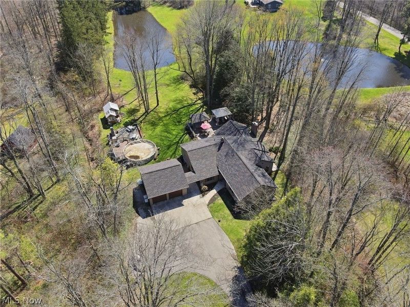 8965 Cedar Road, Chesterland, OH 44026 Photo 5