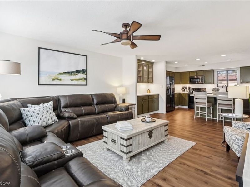 126 Kimrose Lane, Broadview Heights, OH 44147 Photo 5